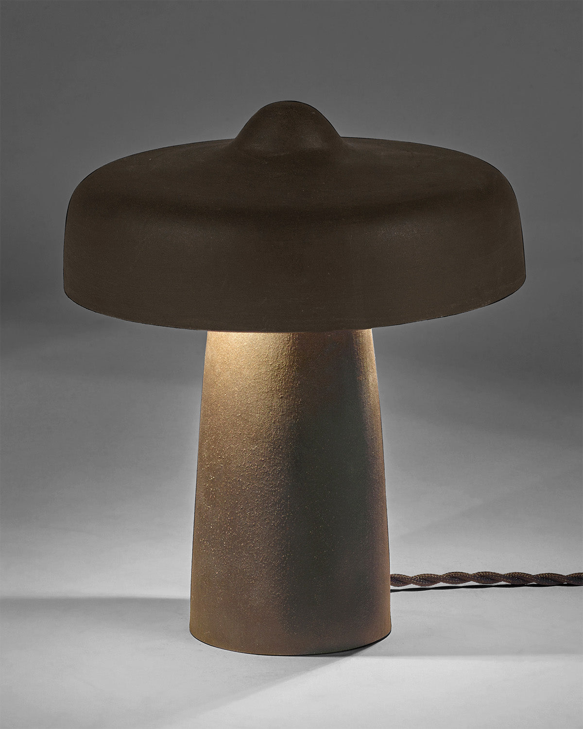 Lampe de table noire Fou