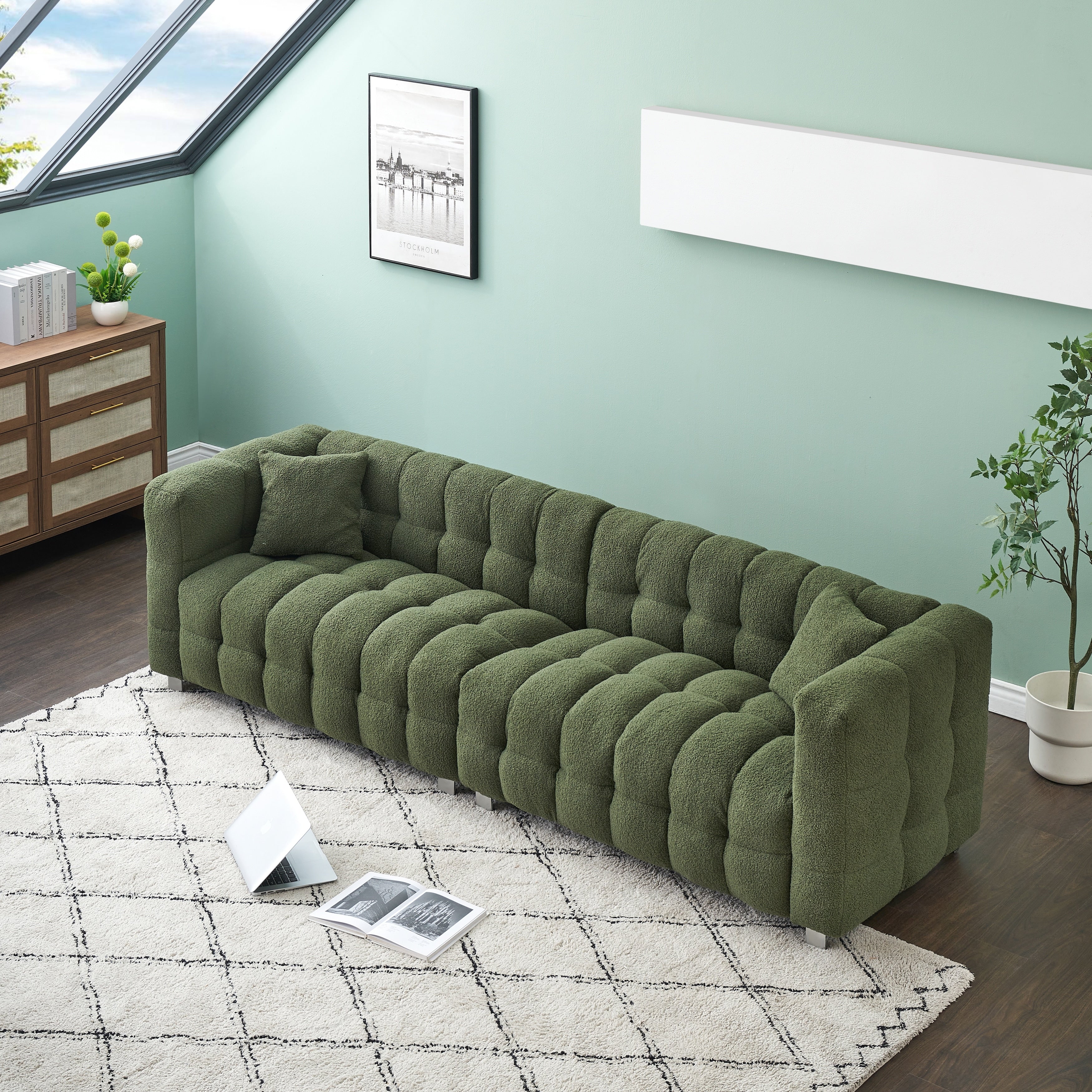 Canapé 4 places en velours Teddy de 102 pouces avec pieds en métal et coussins décoratifs, design multidirectionnel moderne pour le salon